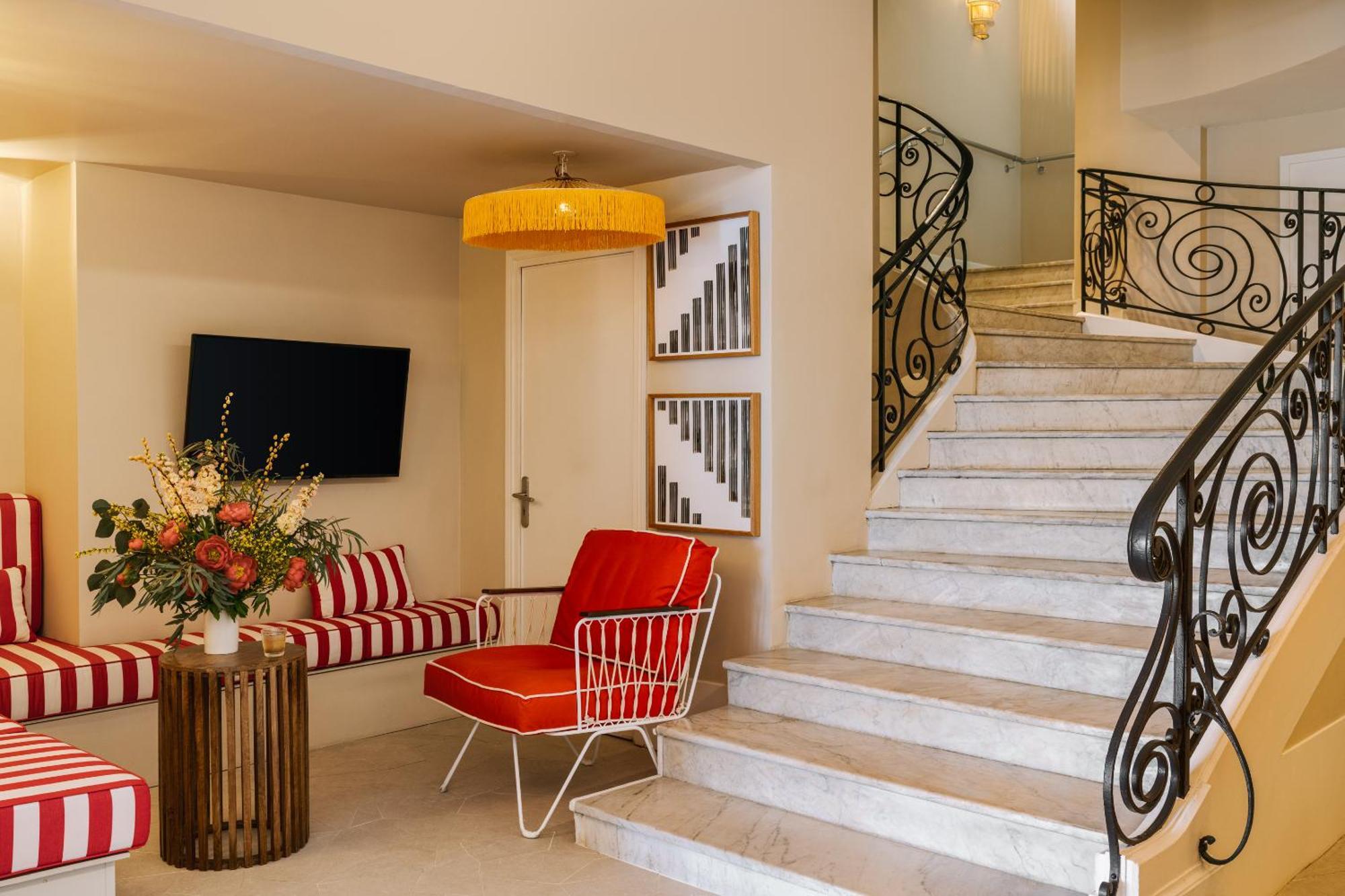 Yelo Lumiere Powered By Sonder Hotel Cannes Luaran gambar