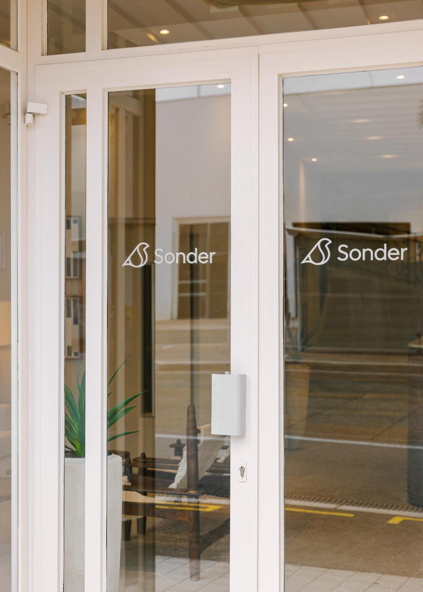 Yelo Lumiere Powered By Sonder Hotel Cannes Luaran gambar