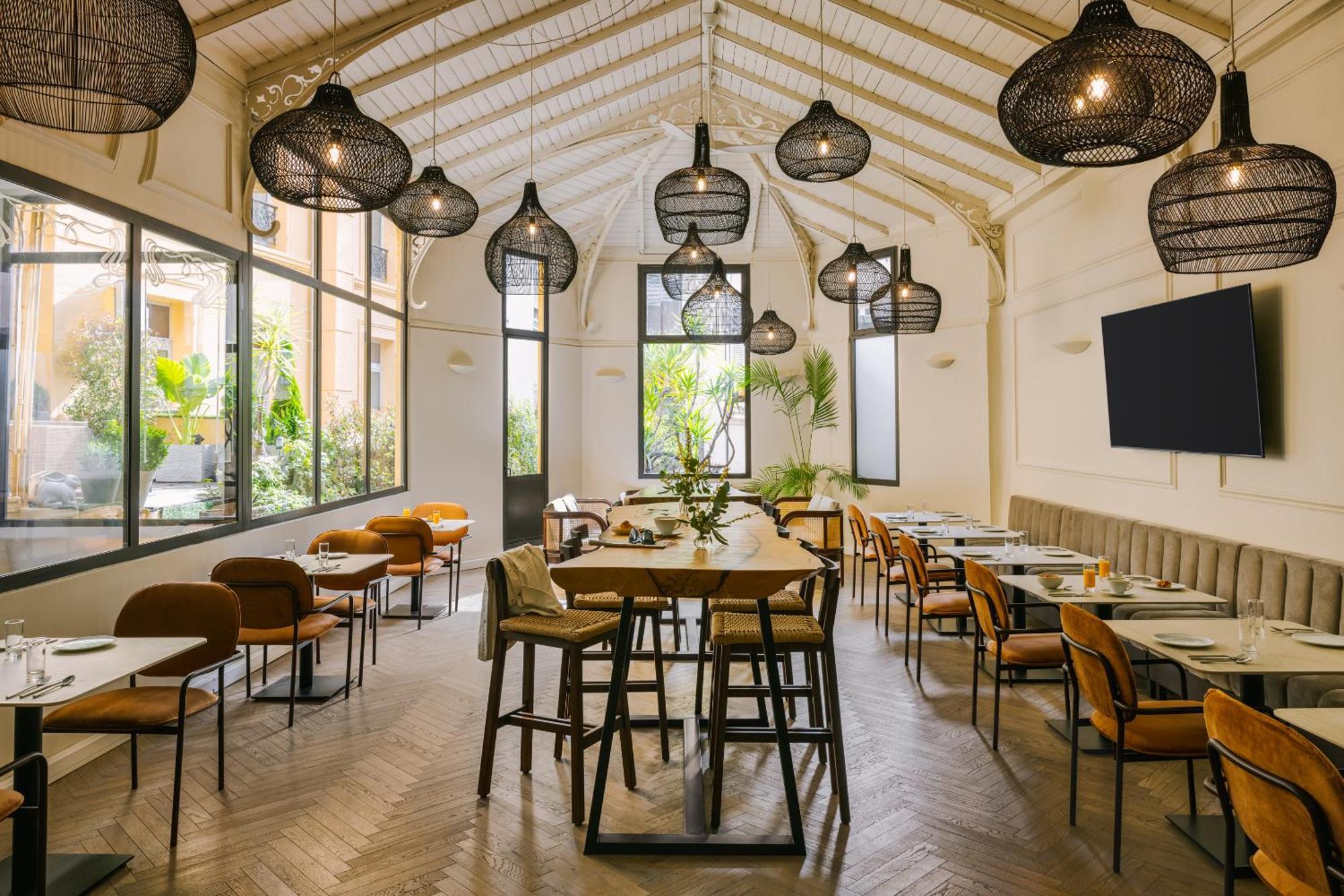 Yelo Lumiere Powered By Sonder Hotel Cannes Luaran gambar