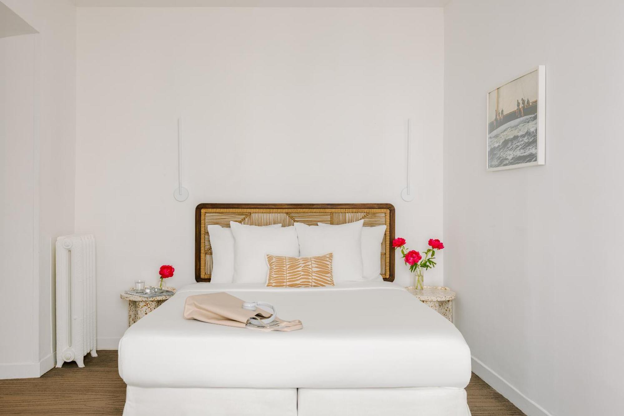 Yelo Lumiere Powered By Sonder Hotel Cannes Luaran gambar