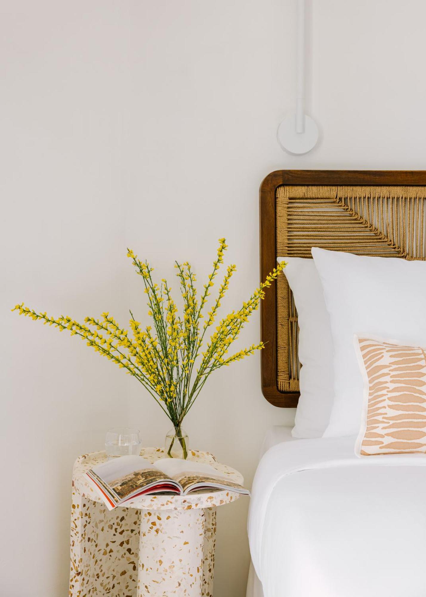 Yelo Lumiere Powered By Sonder Hotel Cannes Bilik gambar